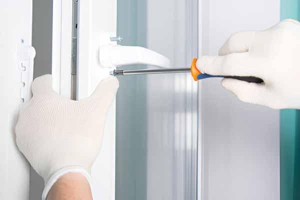 Commercial Locksmith close-up