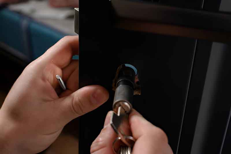 Emergency Locksmith service by US Pro Locksmith in Sarasota, FL