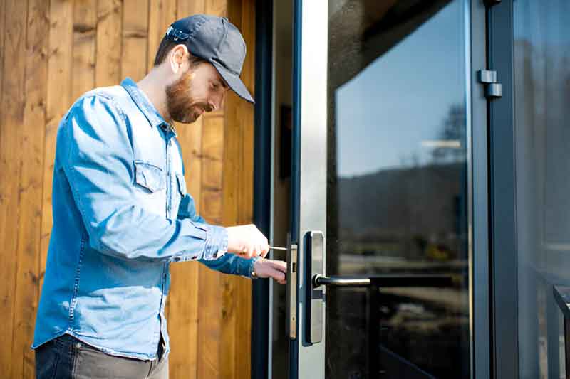 Locksmith service in Laurel, Florida