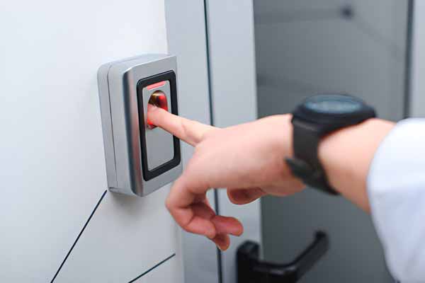 Locksmith service in Englewood, Florida